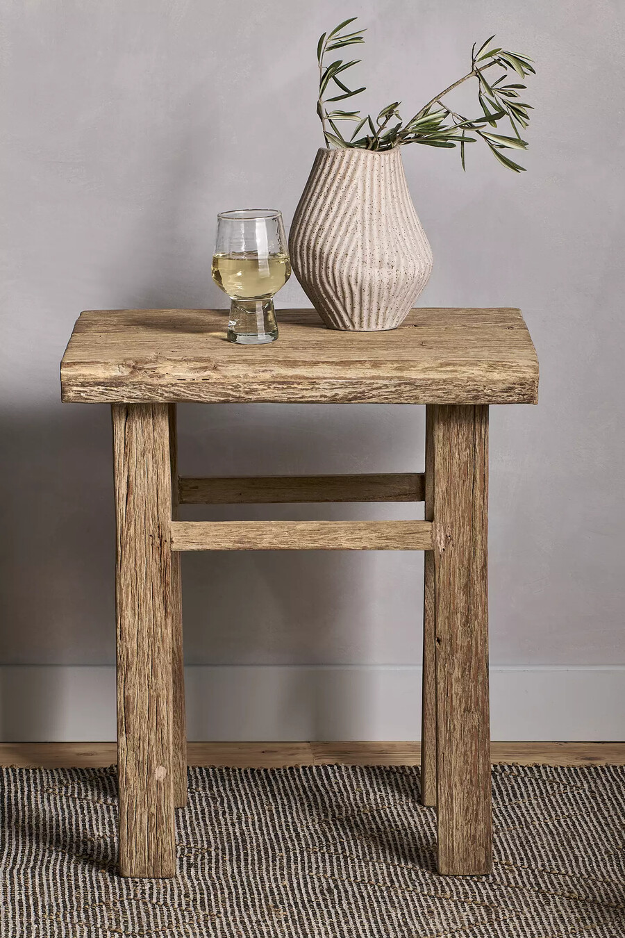 tavolino laterale in legno ibo nkuku