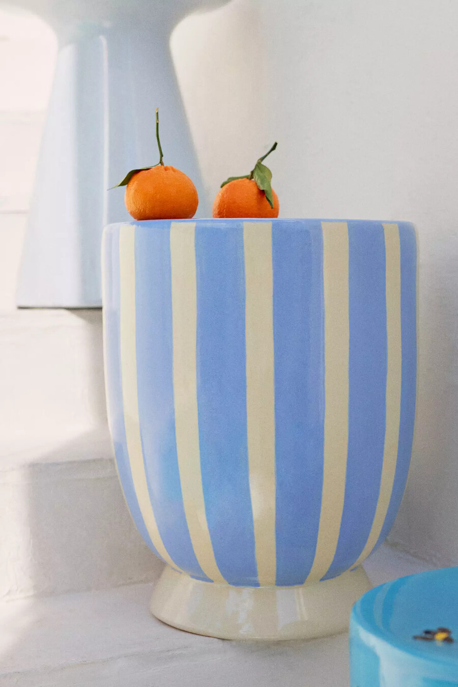 tavolino in ceramica darby