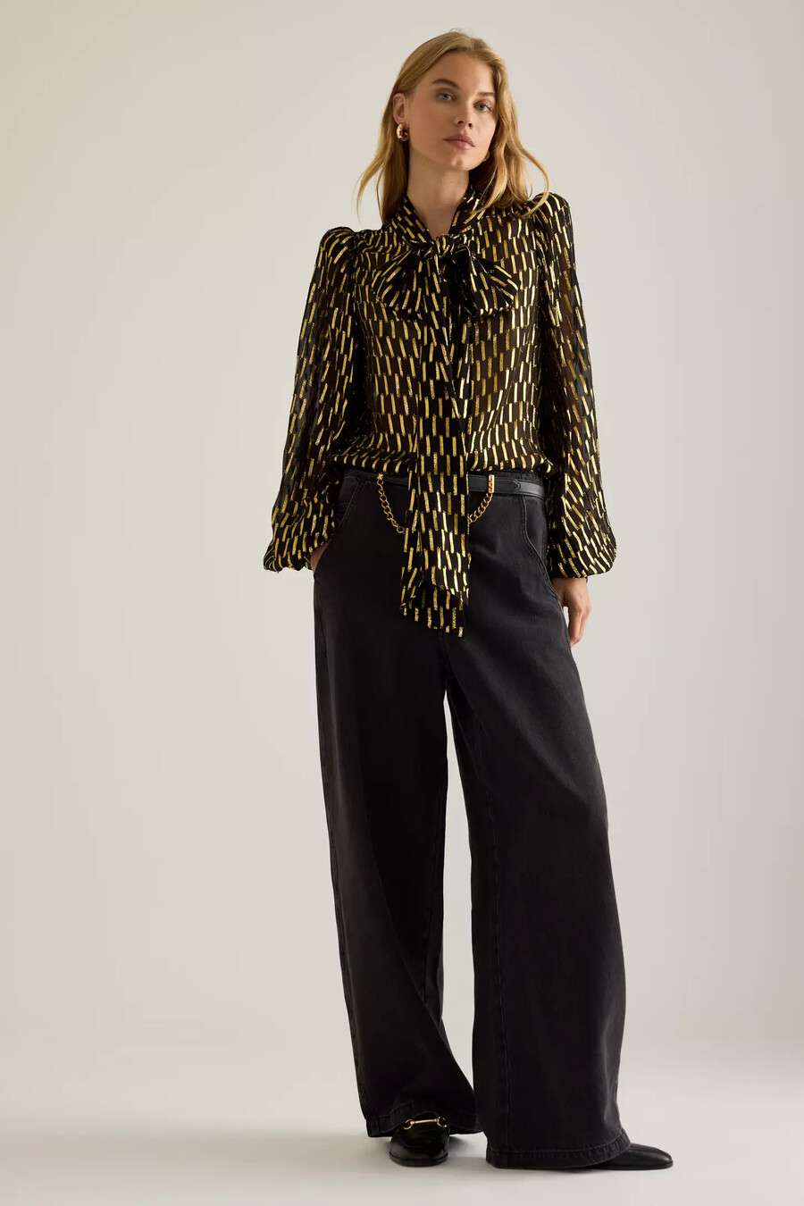 blusa con fiocco frontale foxy di queens of archive