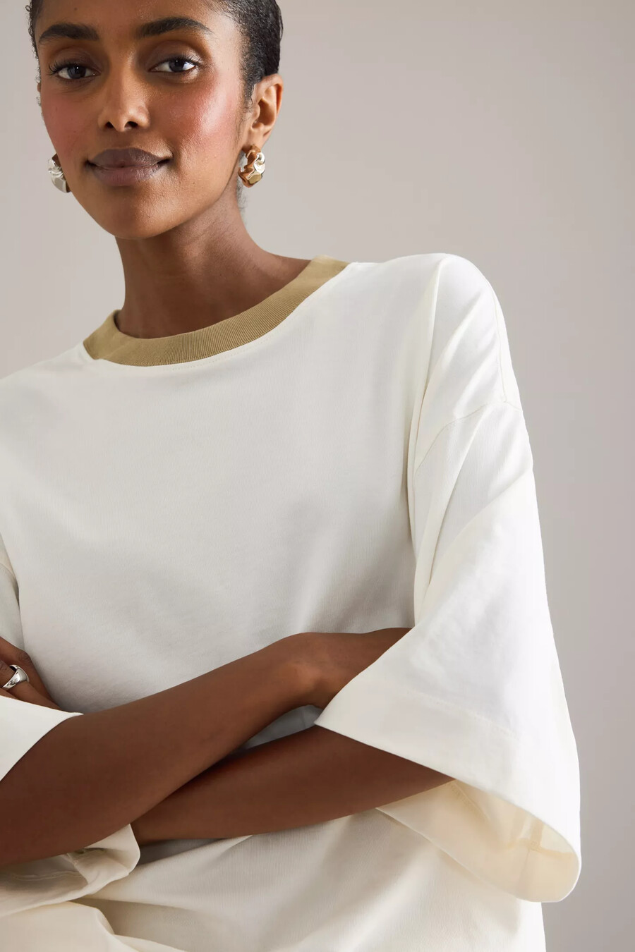 maglietta oversize a contrasto selezionata