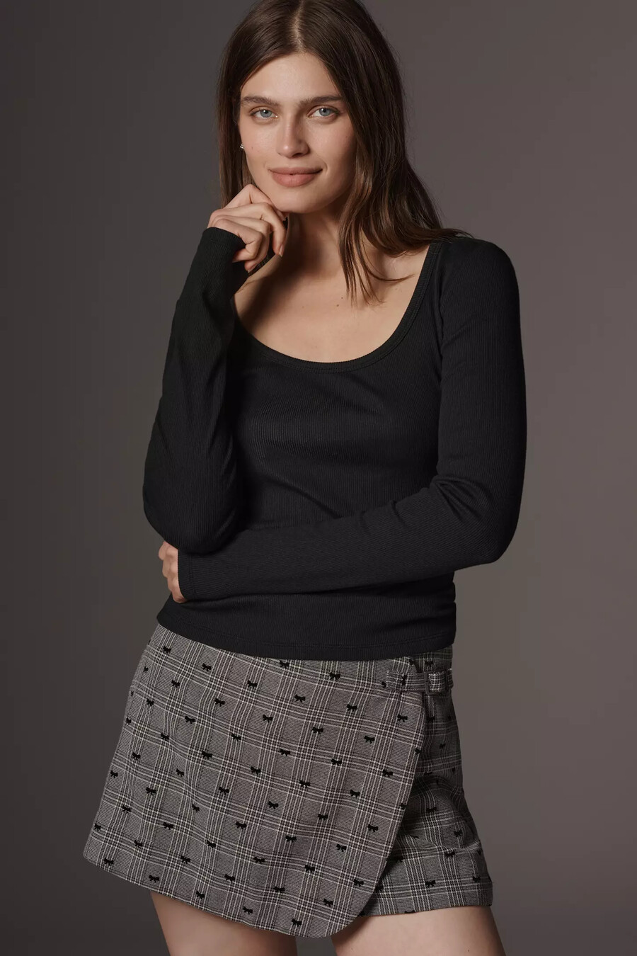 maglia a coste con scollo a barchetta e maniche lunghe maeve