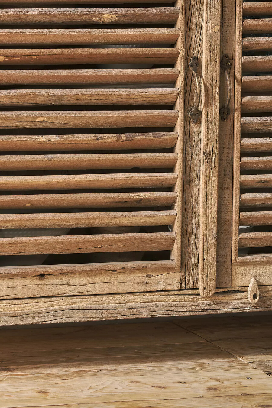 credenza a doghe in legno di recupero nkuku ibo