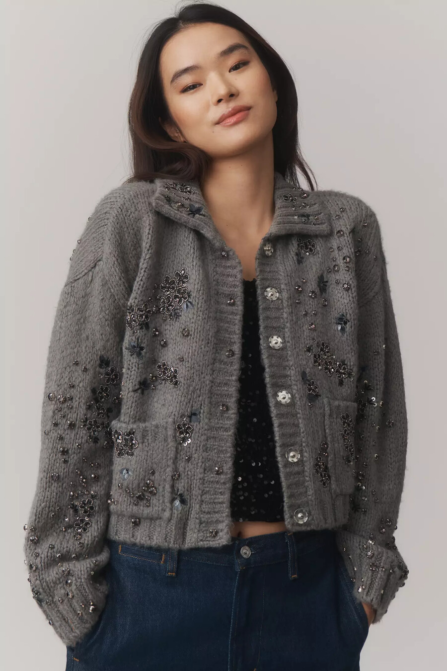 cardigan con colletto decorato con fiori pilcro
