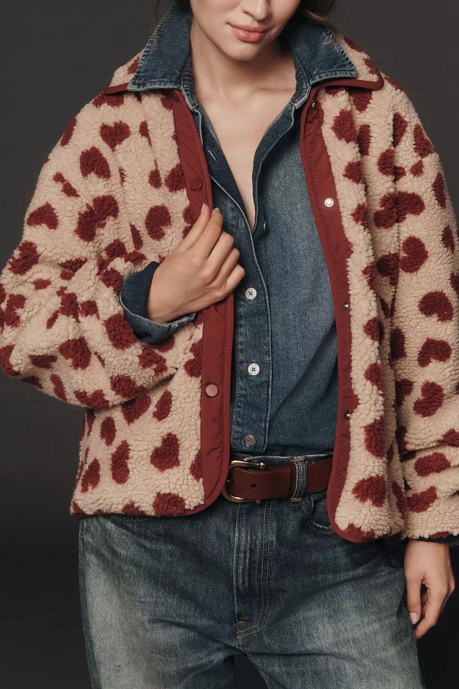 giacca in pile sherpa con stampa a cuore maeve