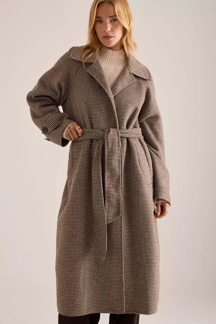 cappotto lungo con cintura varley tomlinson