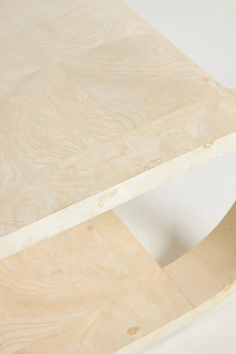 tavolino da caffè curvo in legno di acacia cassini