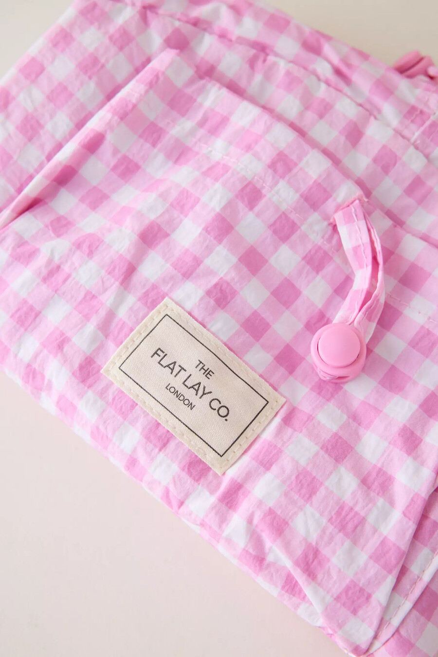 borsa per il trucco con coulisse parachute di the flat lay co.
