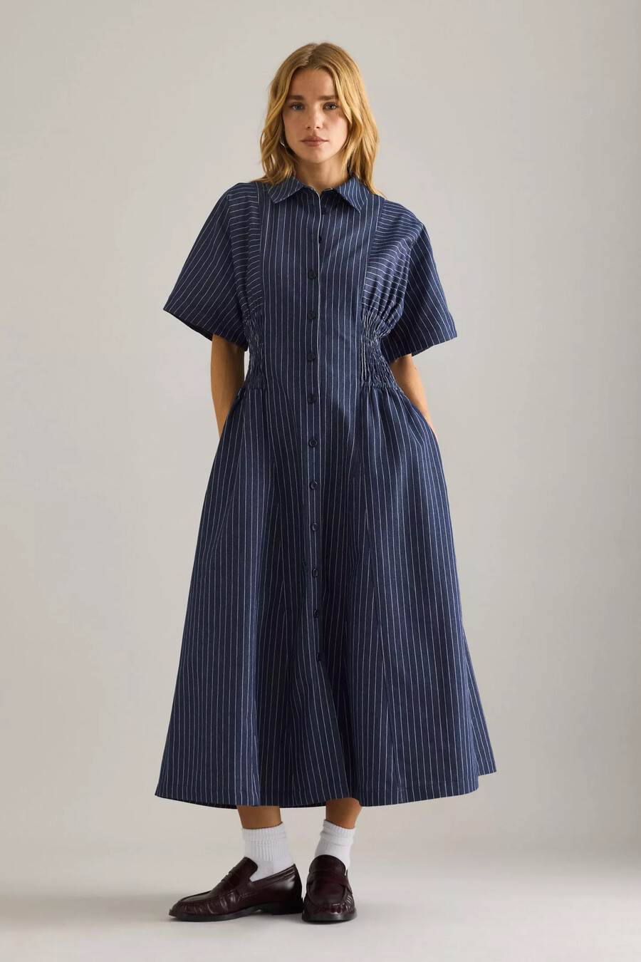 abito midi a camicia in denim a righe poppy di anthropologie