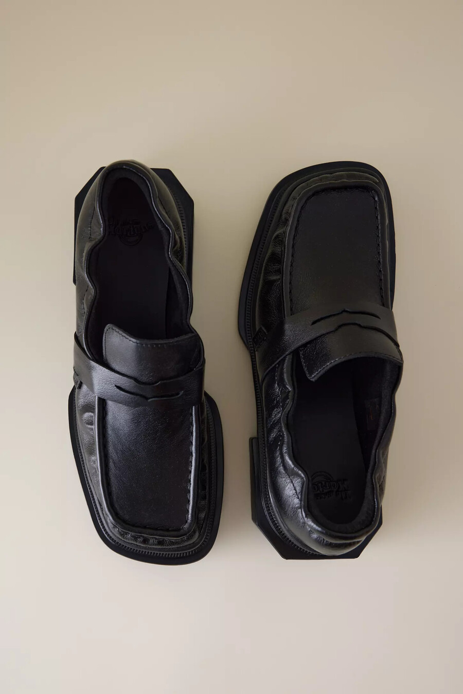 mocassini dr. martens maybole in pelle con ruches