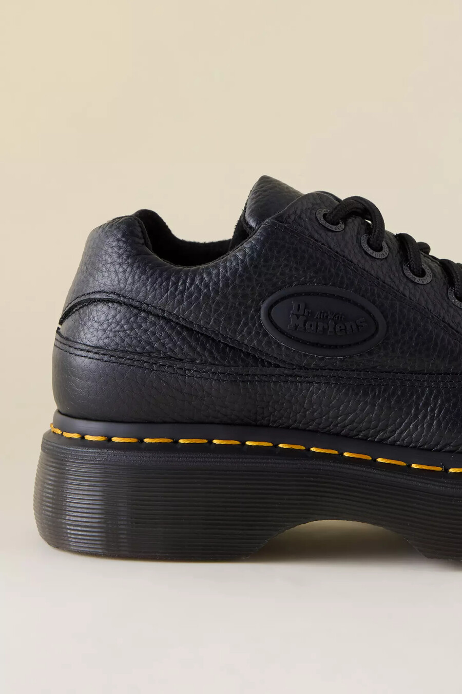 scarpe dr. martens buzz a 5 occhielli