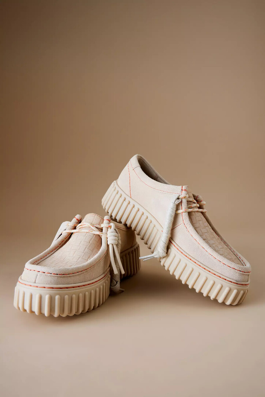 scarpe in pelle scamosciata clarks originals torhill bee