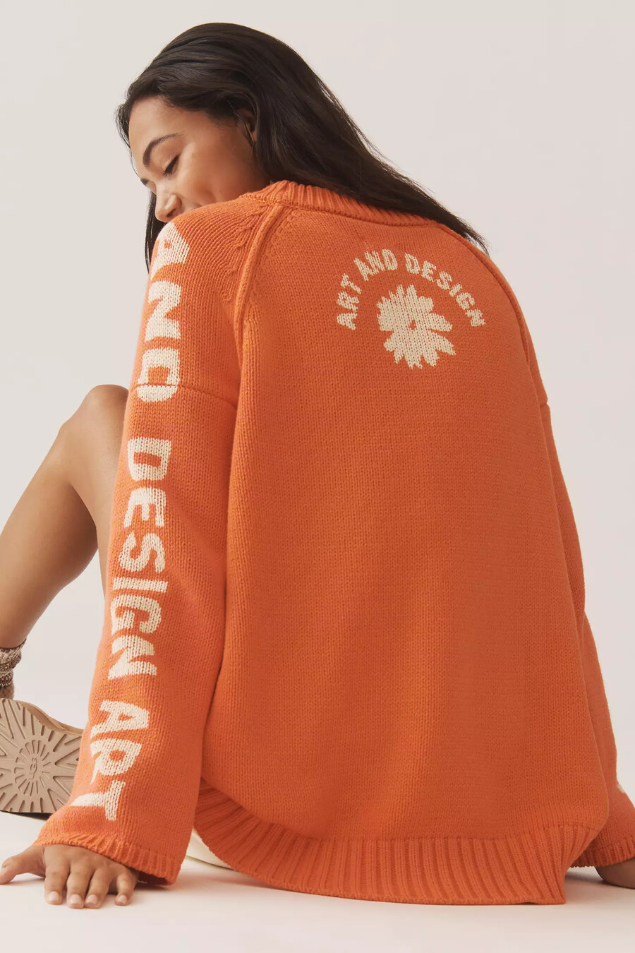 maglione girocollo con stampa grafica pilcro