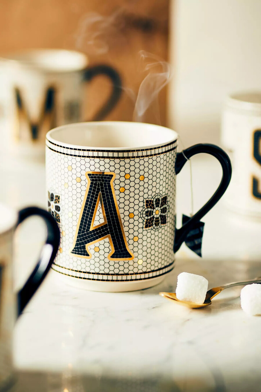 tazza con monogramma margot piastrellata da bistrot