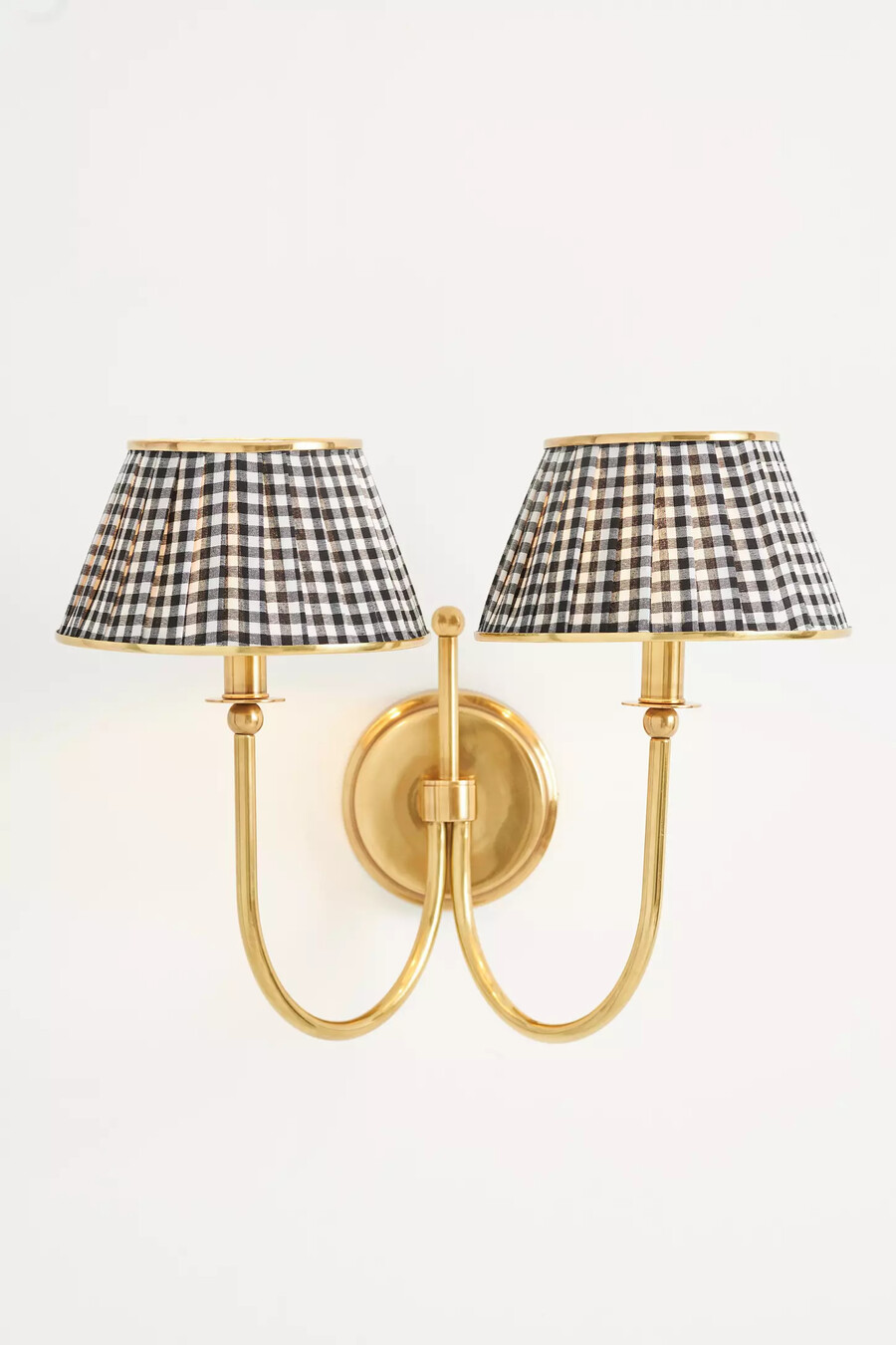 lampada da parete doppia in ottone con paralume stampato articolato lee ruched