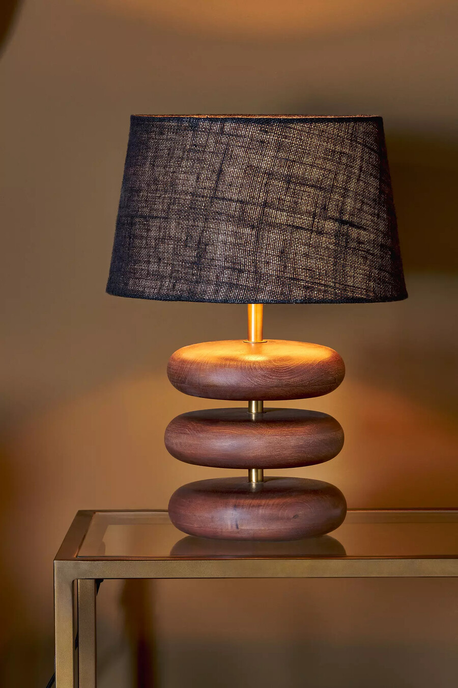lampada da tavolo nkuku kankad in legno di mango