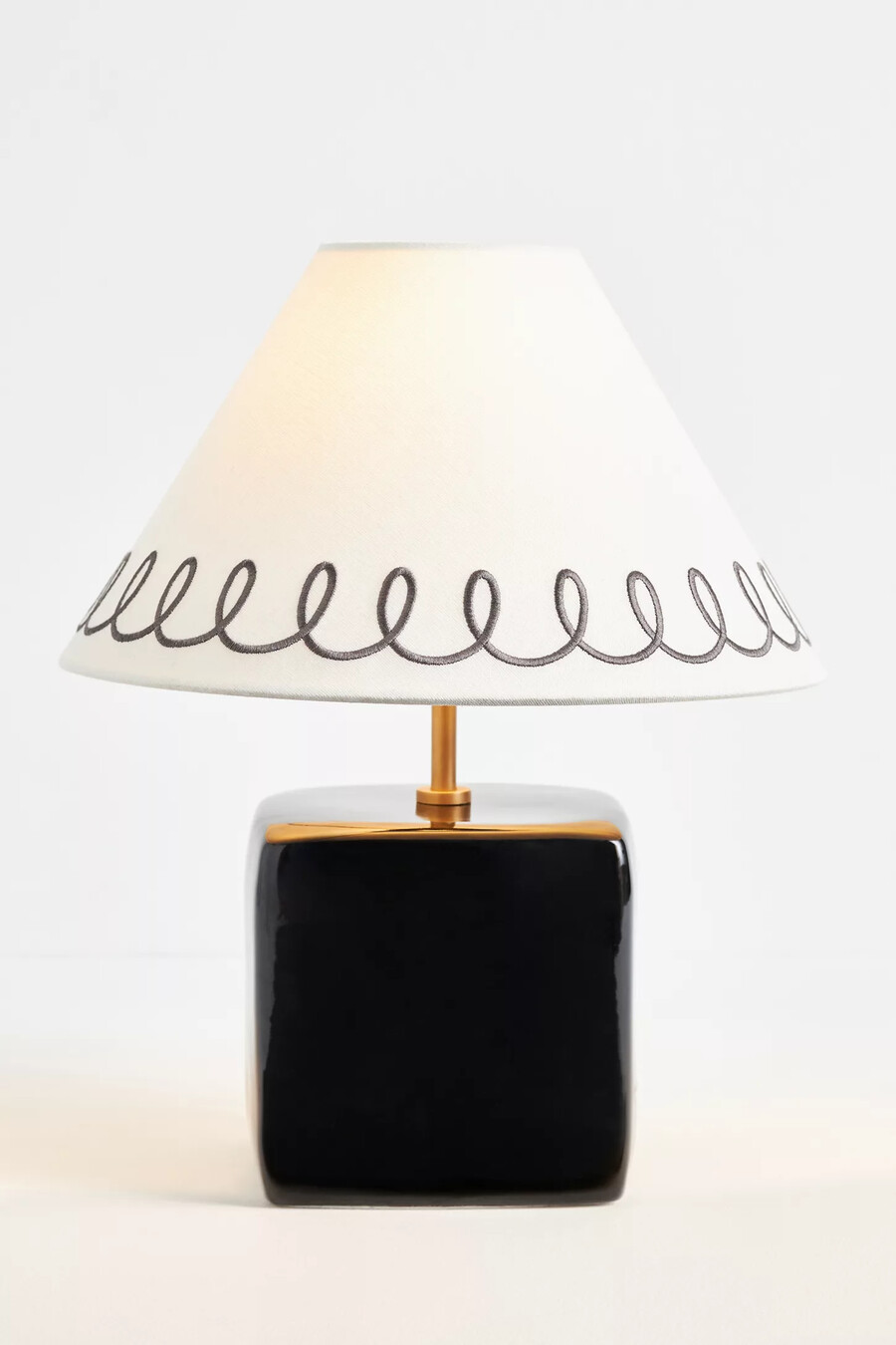 lampada da tavolo in ceramica maeve