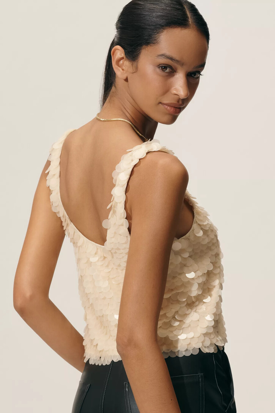 canotta con scollo a barchetta e paillettes lyrebird