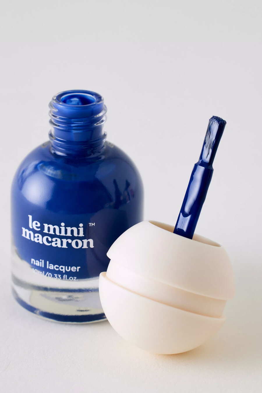 le mini macaron le sweet nail lacquer