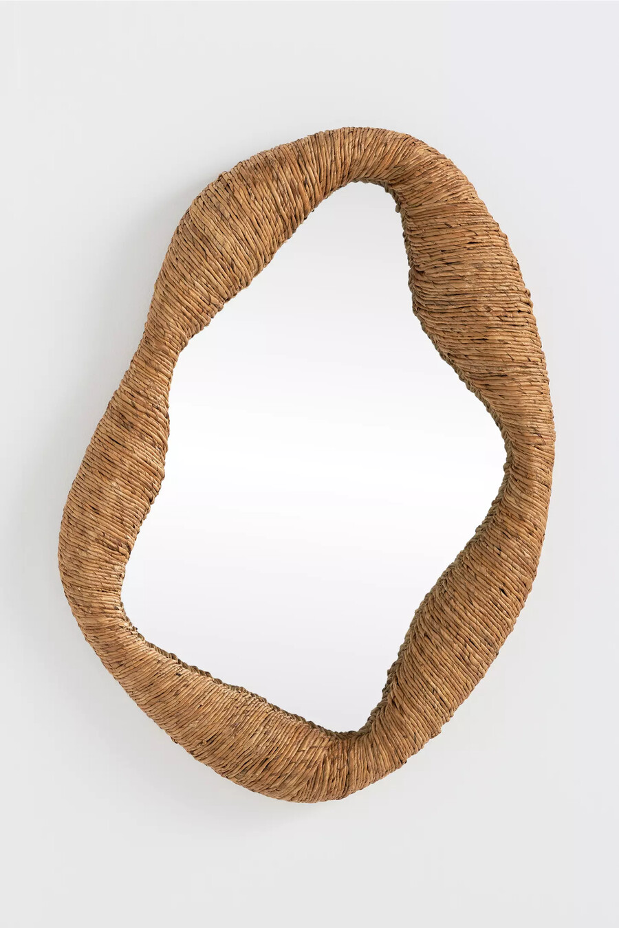 specchio ondulato in rattan jolene