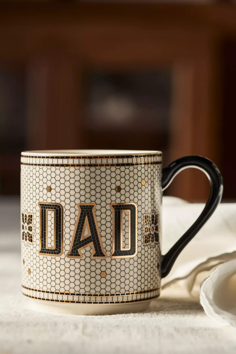 tazza con nome in piastrelle bistro di anthropologie
