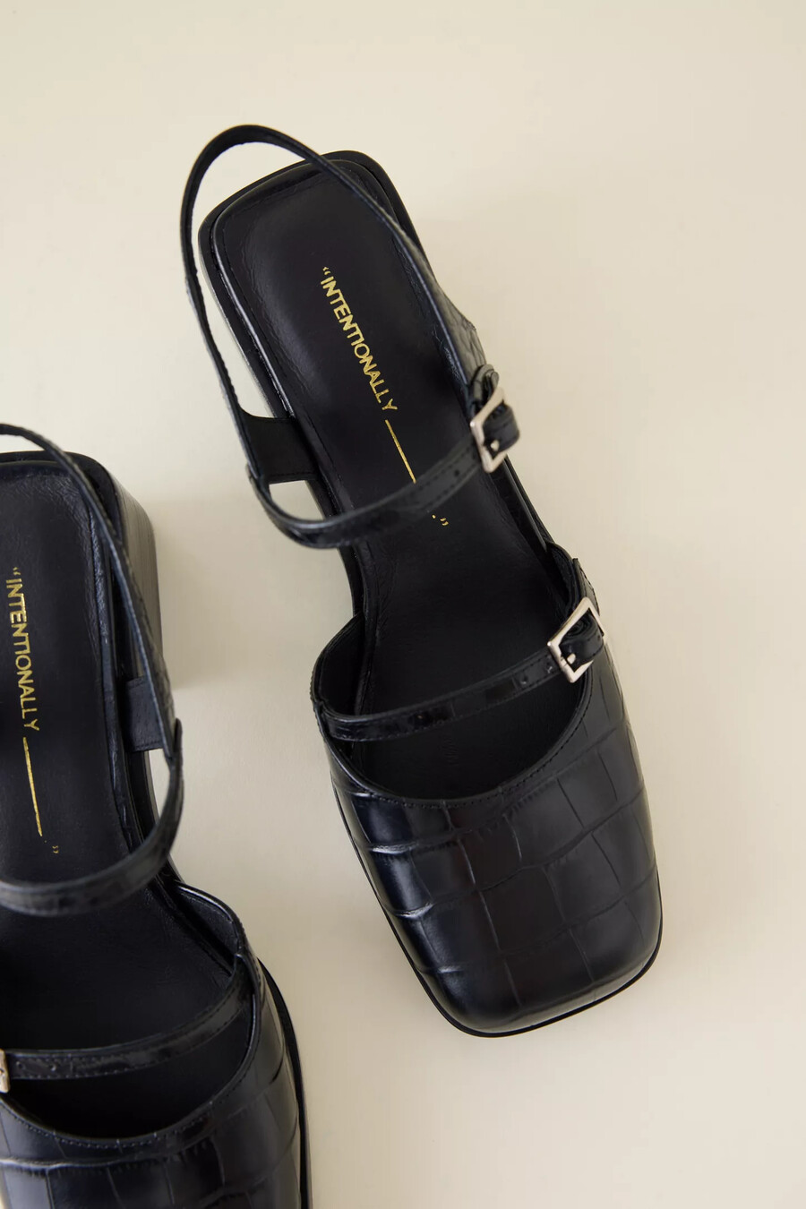 scarpe con tacco a blocco mary jane mitzi intentionally blank