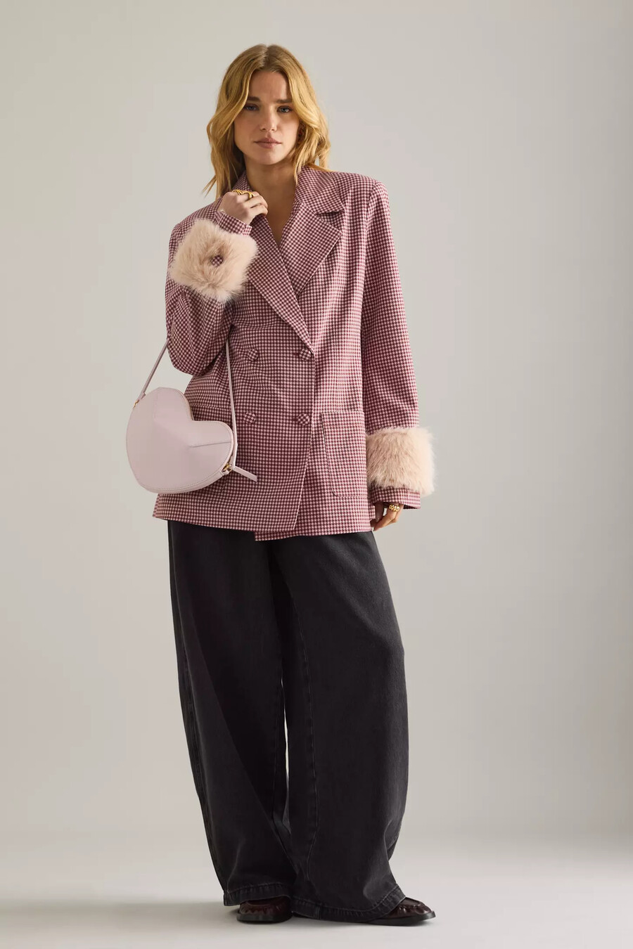 blazer maeve con polsini in pelliccia sintetica pied de poule