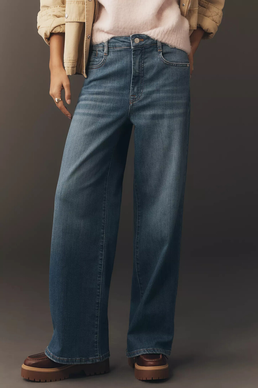 jeans a gamba larga e vita alta sadie di anthropologie