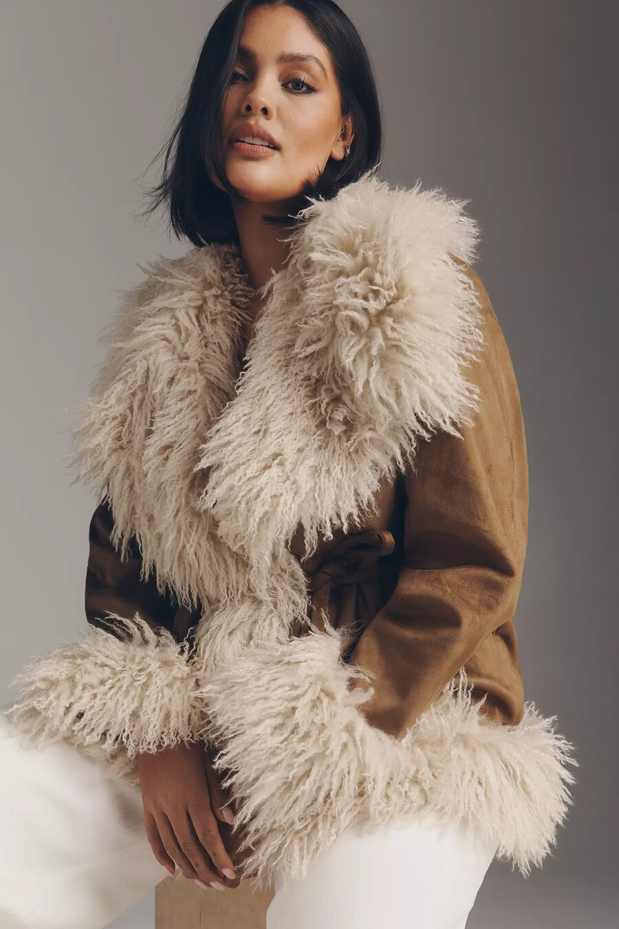 cappotto in pelliccia sintetica con cintura maeve