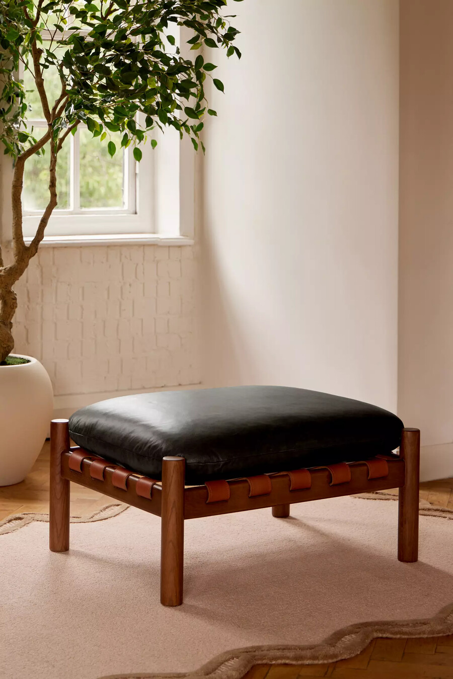 pouf in pelle inez