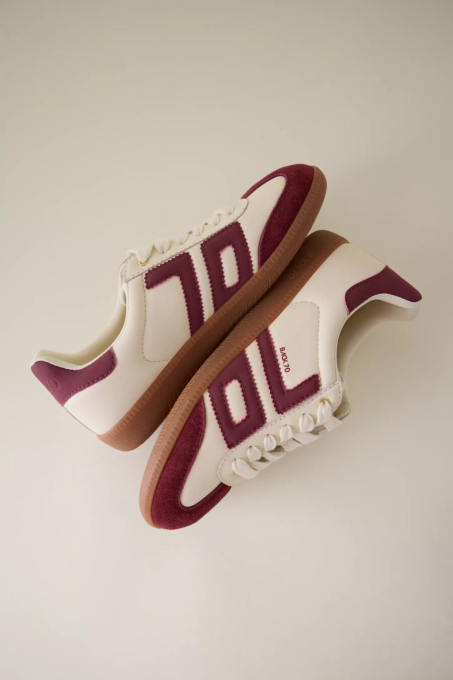indietro 70 cloud trainers