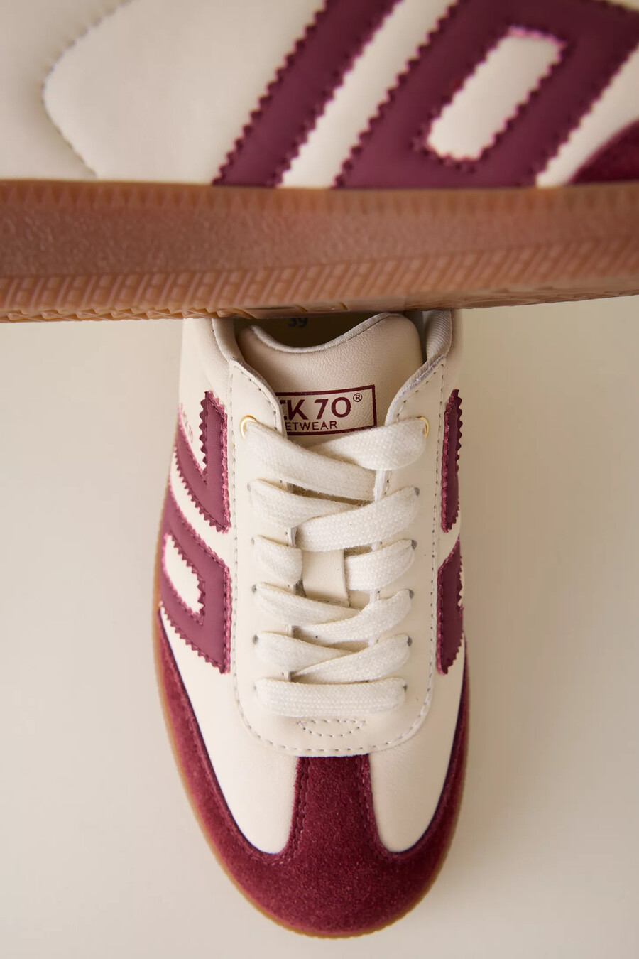 indietro 70 cloud trainers