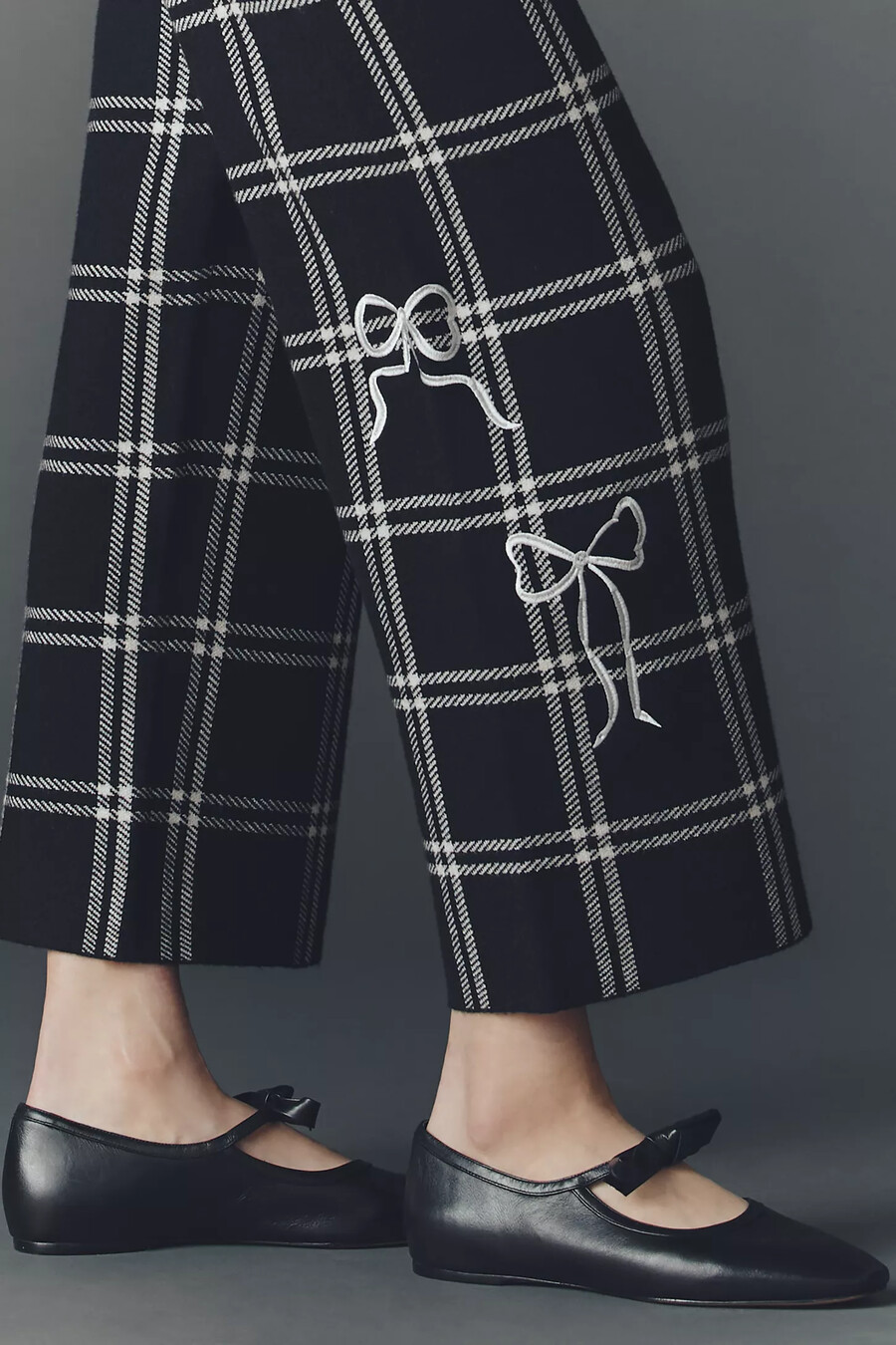 pantaloni a gamba larga e vita alta in maglia colette di maeve