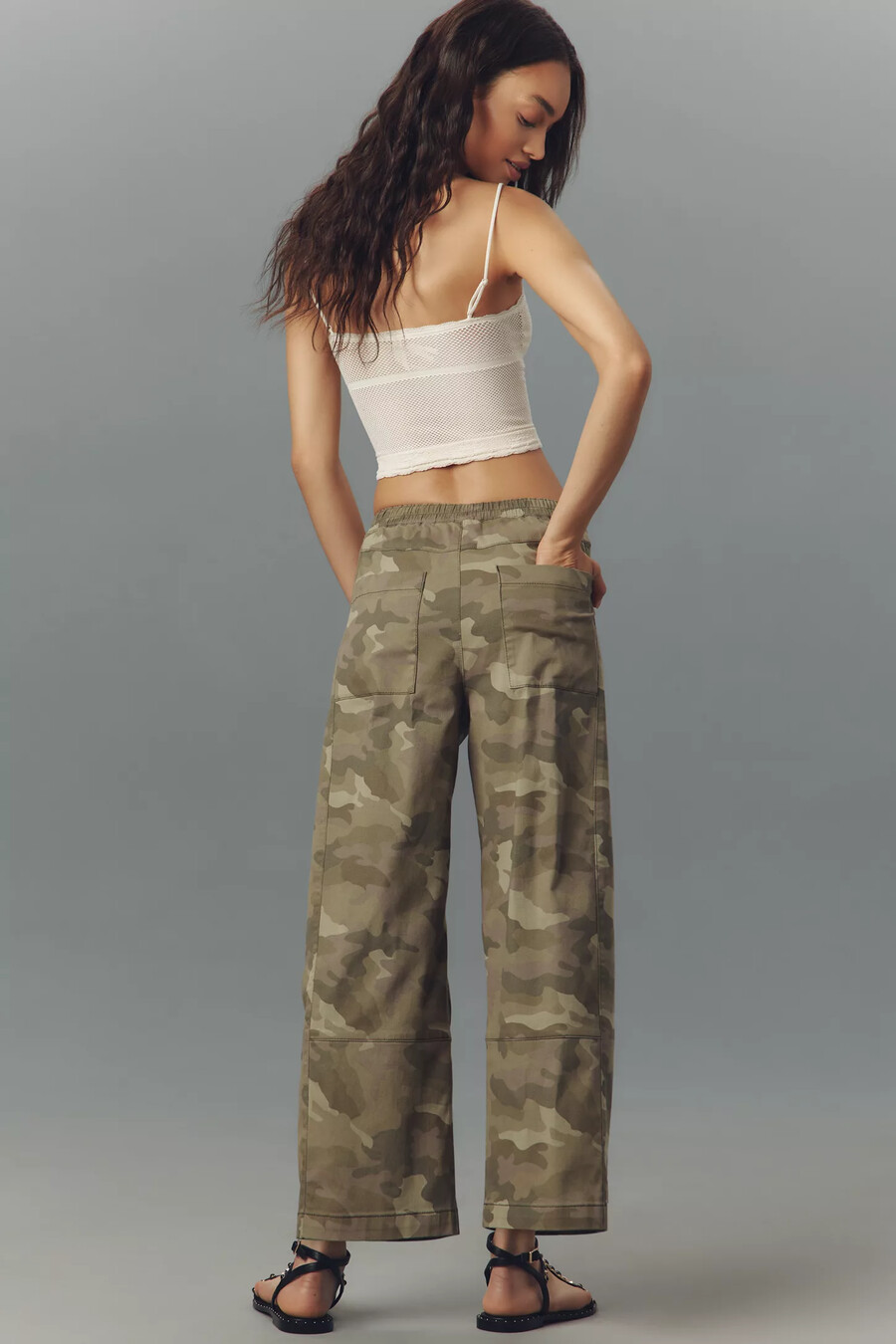 pantaloni izzie relaxed pull-on barrel di pilcro edizione in twill stampato