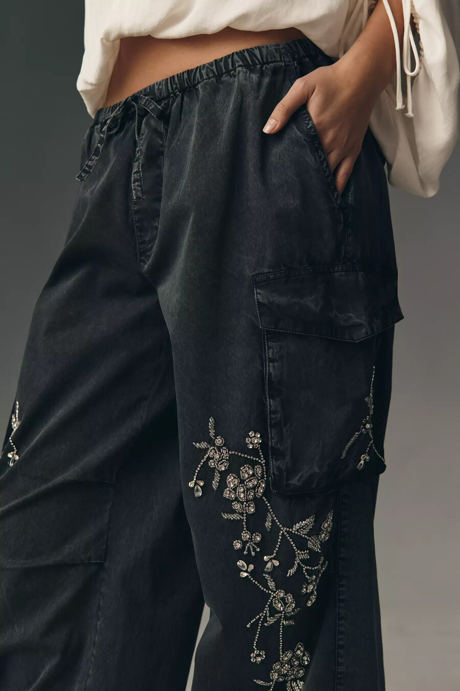 pantaloni a palloncino decorati con cristalli pilcro