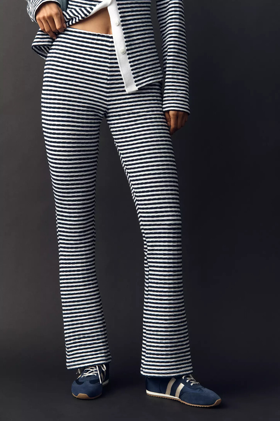 pantaloni a zampa a righe in maglia maeve