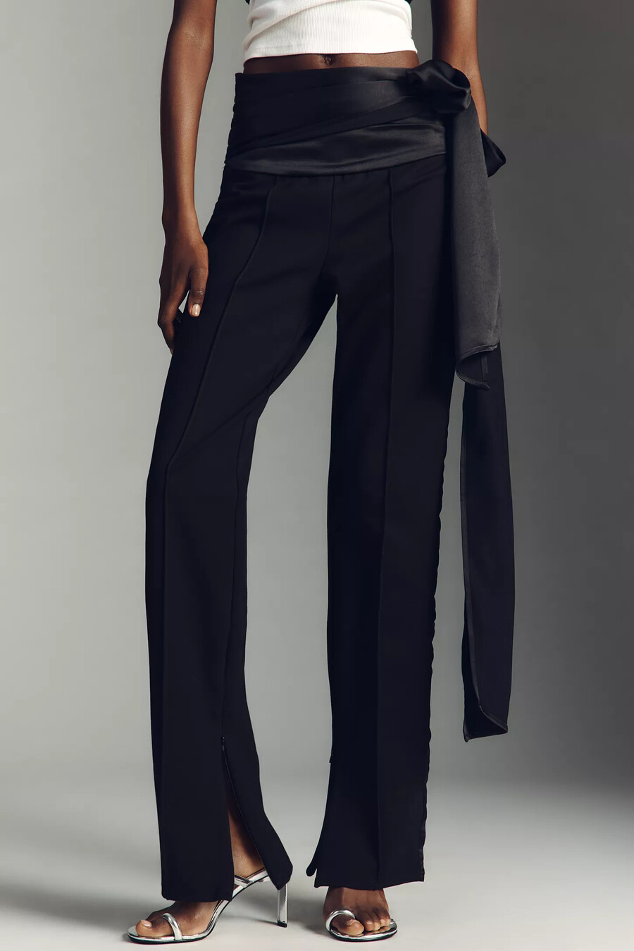 pantaloni slim con cintura e fiocco da smoking di anthropologie