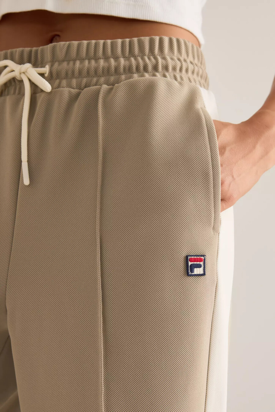fila chiara pintuck joggers
