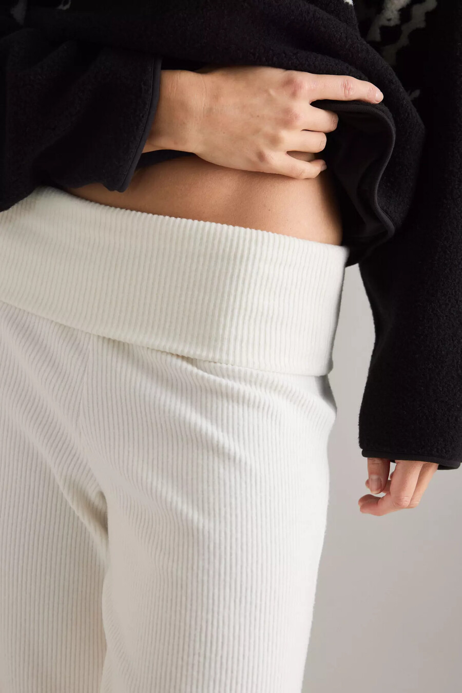 pantaloni a gamba larga con risvolto in vita e coste 4th reckless mahlin
